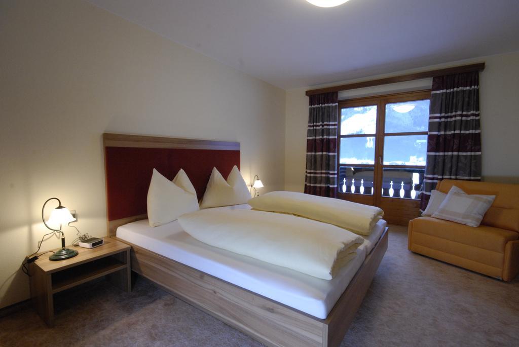 גוסאו Ferienwohnung Dependance Faschl מראה חיצוני תמונה